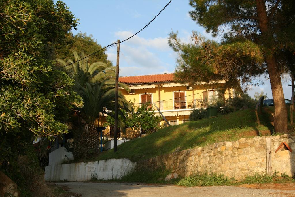 Xenios Loutra Village Karnagio Buitenkant foto
