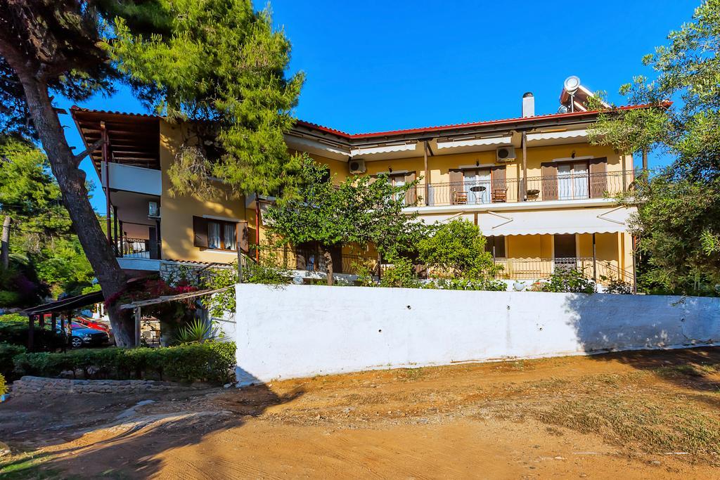 Xenios Loutra Village Karnagio Buitenkant foto