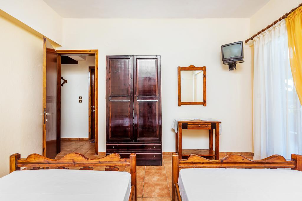 Xenios Loutra Village Karnagio Buitenkant foto