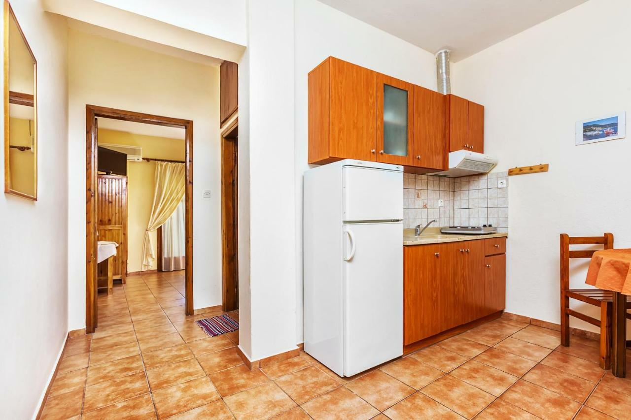 Xenios Loutra Village Karnagio Buitenkant foto